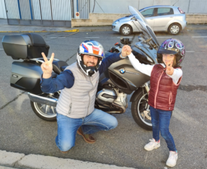 Olivia con su papá Eugenio haciendo una de las cosas que más les gustaba hacer, montar en moto.